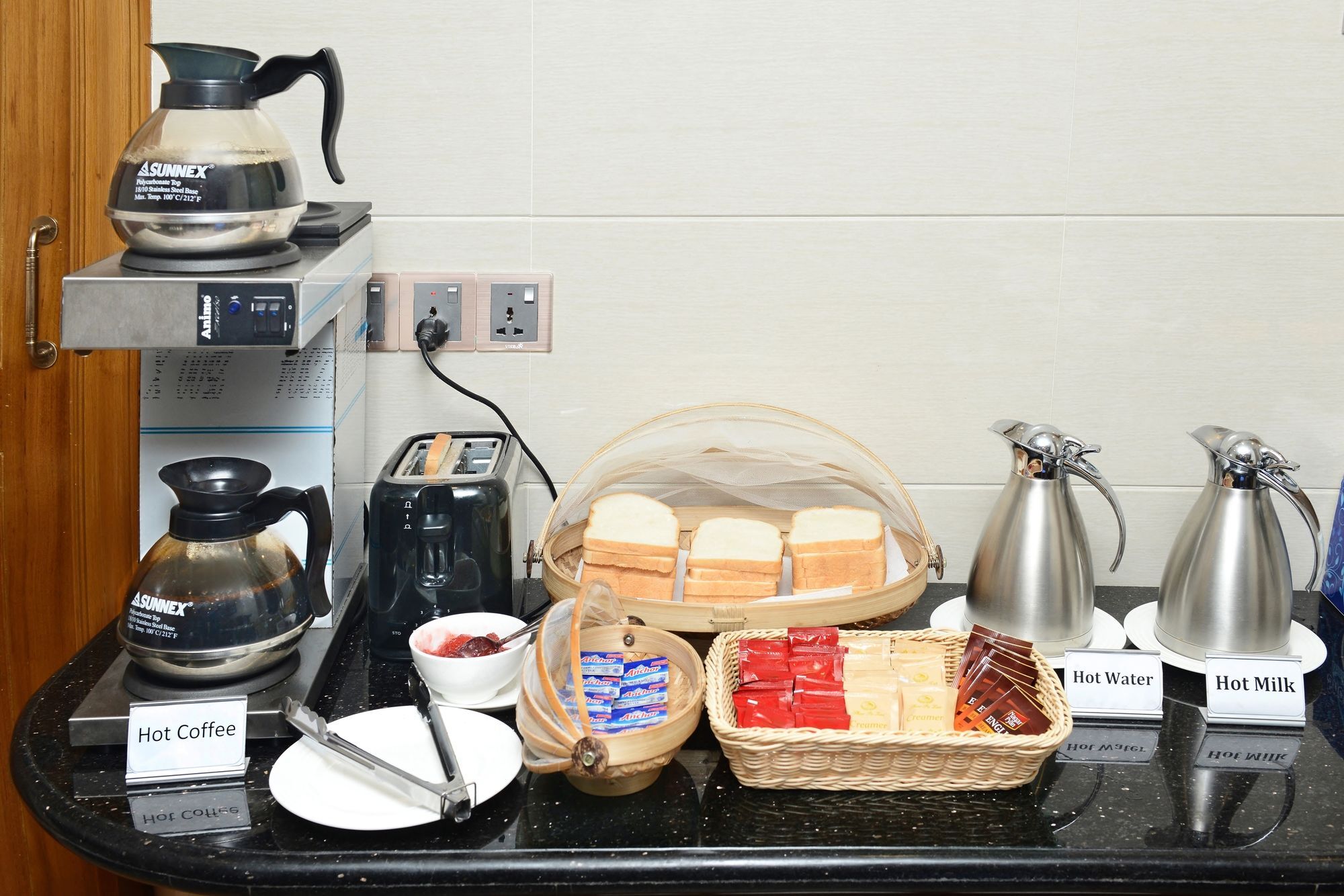 Hotel Bond Yangon Eksteriør bilde